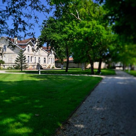 Chateau Maucaillou Moulis-en-Médoc Buitenkant foto